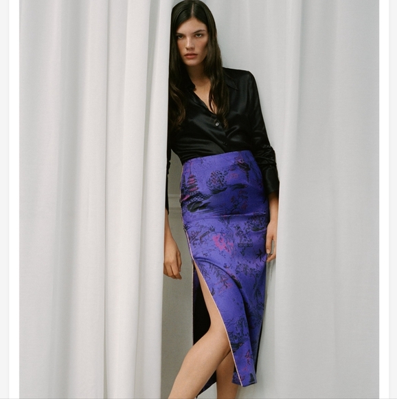 Printed Skirt with Piping Zara - Picture 3 of 13